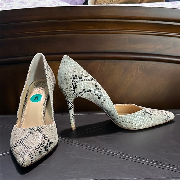 Vince Camuto Shoes - Snakeskin Patterned Women's Pumps
